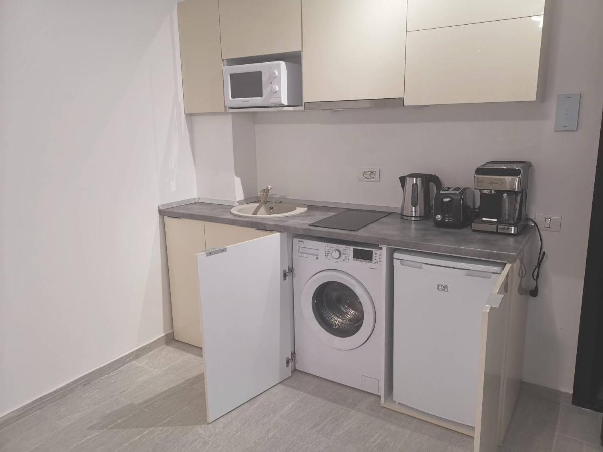 Maravali Seaview Mamaia Appartement Buitenkant foto