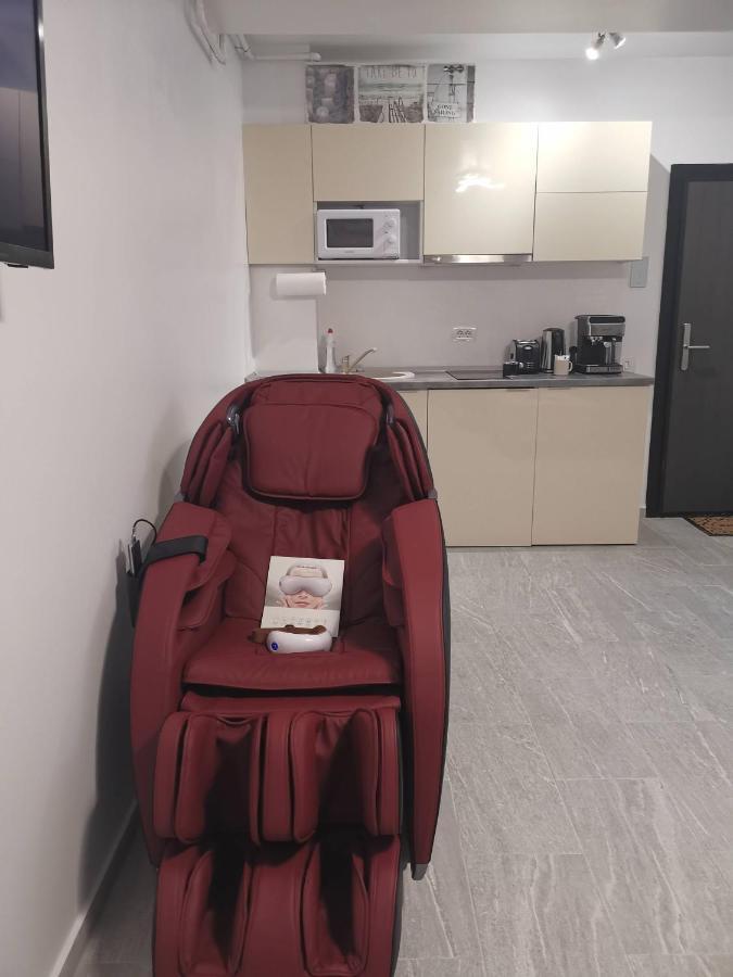 Maravali Seaview Mamaia Appartement Buitenkant foto