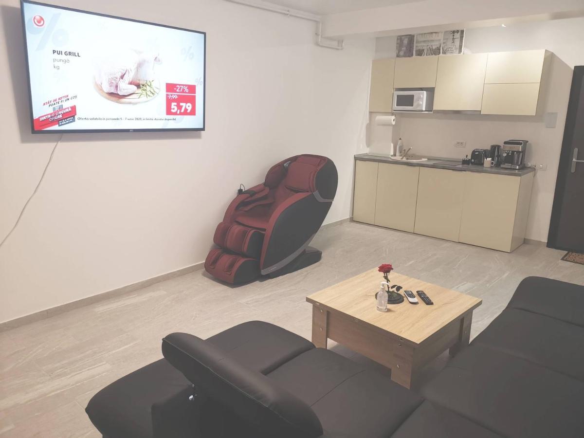 Maravali Seaview Mamaia Appartement Buitenkant foto